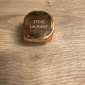 Steve Laurant Gold Eyeshadow